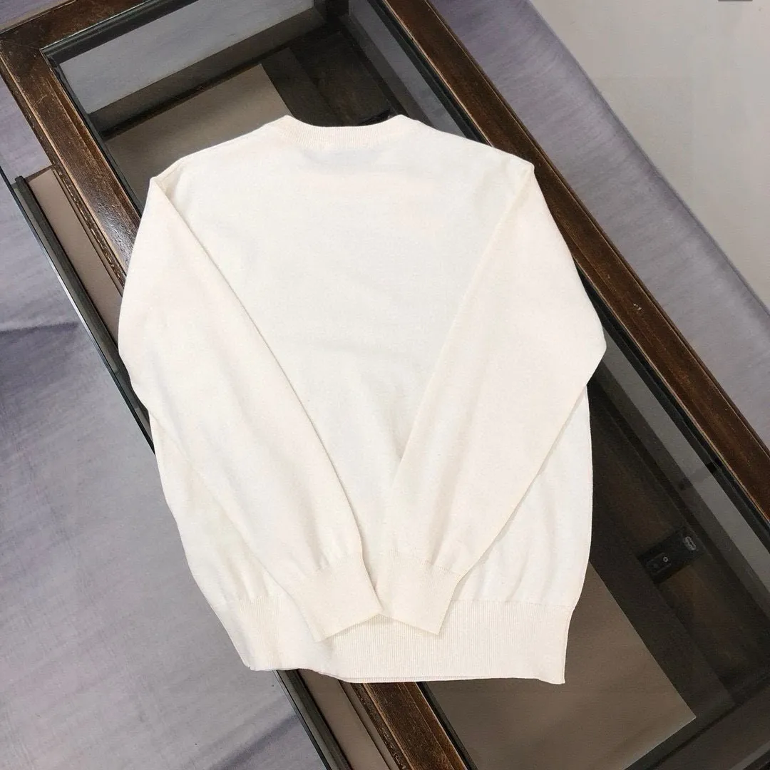 P110，MON*CLER New Arrival ～ Classic 。 ， ， ， ， ， 。 ， logo ， Versatile Hot Sale✨✨ ！ ！ ：Black White Gray Size：M L XL XXL 3XL（ 200 ）